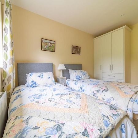 2 Bed Waterfront Property - Close To Courtmacsherry Cork Exteriör bild