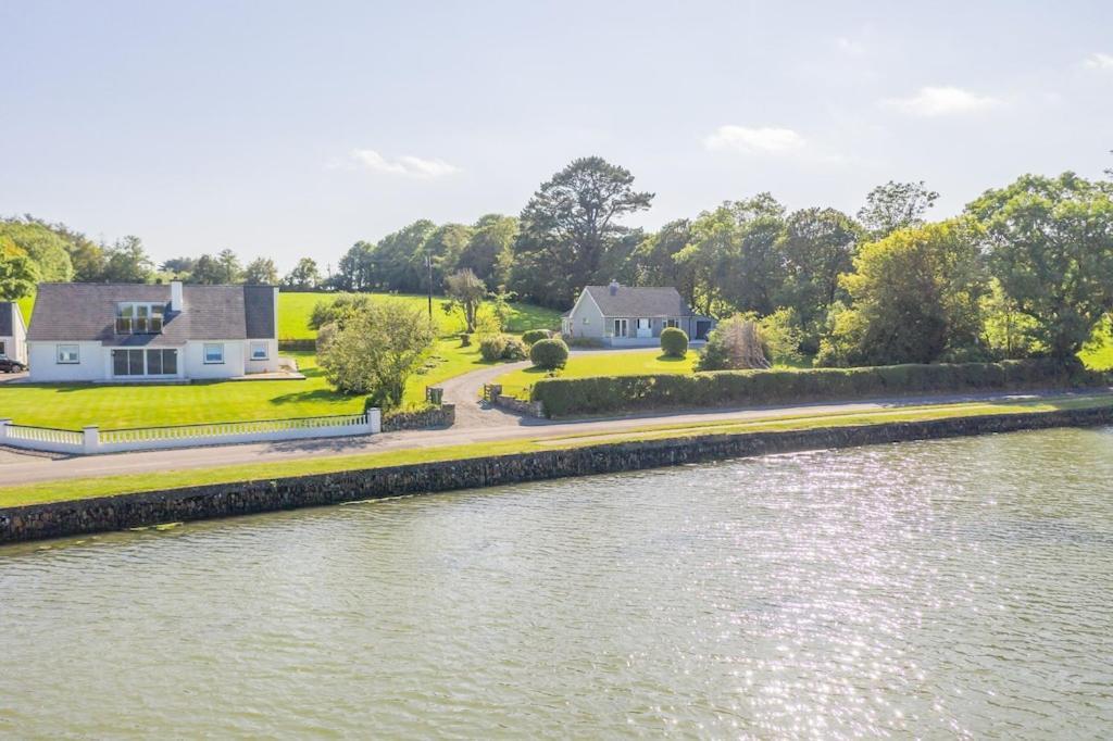 2 Bed Waterfront Property - Close To Courtmacsherry Cork Exteriör bild